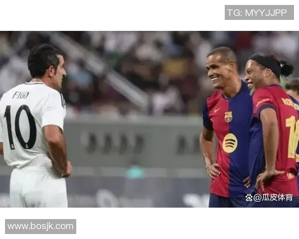 天下足球十大传奇球星盘点：足坛历史的璀璨明星与经典时刻